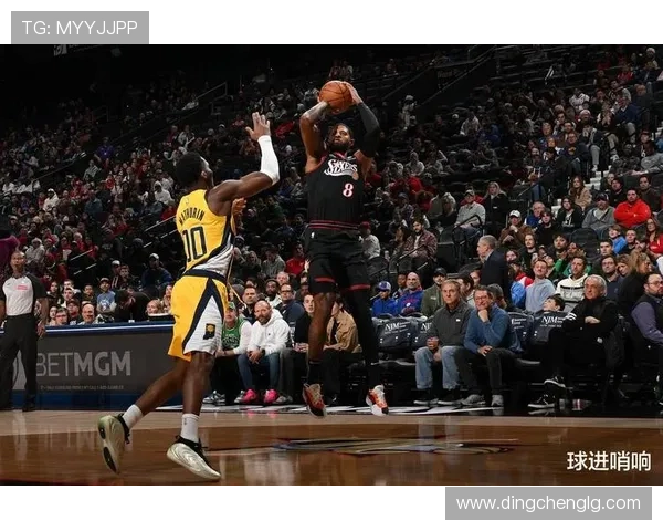 乔治半场表现亮眼12分钟内贡献7分2篮板1助攻2抢断展现实力